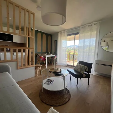 Studio Le Cap-vert * Mandelieu-la-Napoule